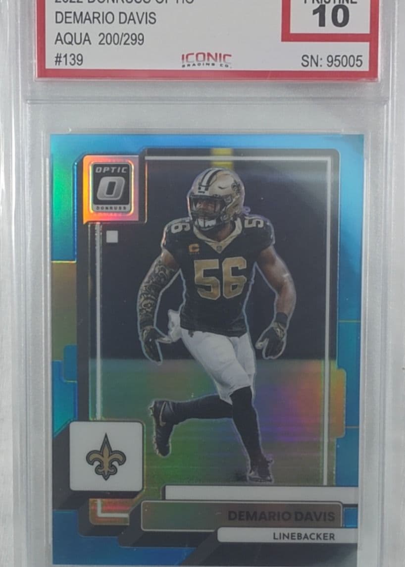 Demario Davis 2022 Optic Aqua
